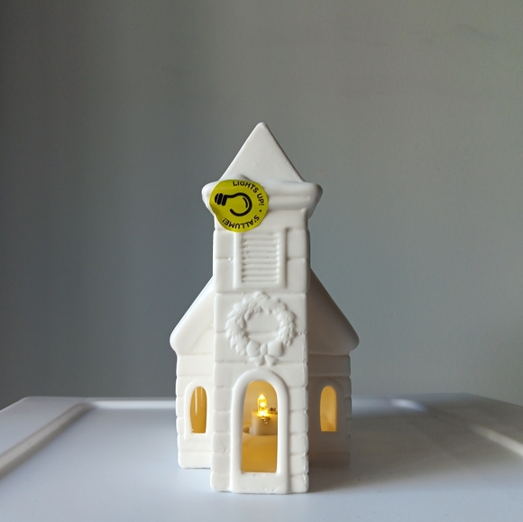 NEW Make Market Pre-Lit Ceramic Decor Church House DIY Paint Christmas Decor 2 - Picture 2 of 15